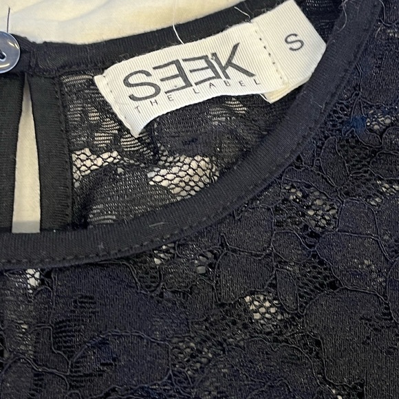 LF shirt - Picture 2 of 3